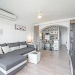 Welcs Estudio 328 Emp Con Piscina Comunitaria Apartman Roses